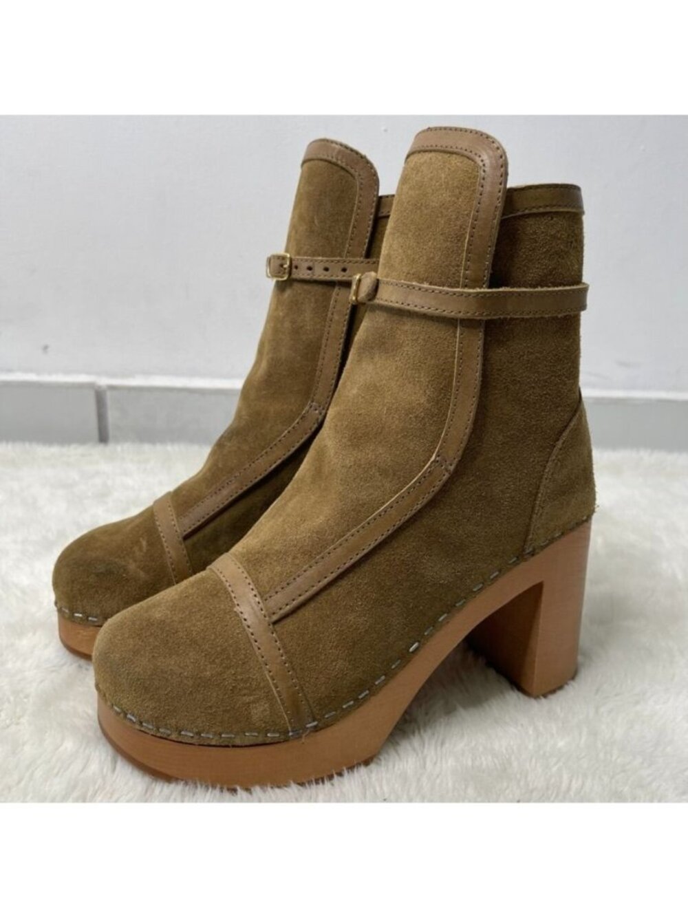 Swedish Hasbeens Sophisticated Jodhpur Suede Clog Boots Size 38 US 7.5-8 Brown